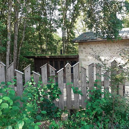Le Gite De La Cabane De L'Oiseau Couze-et-Saint-Front Dış mekan fotoğraf