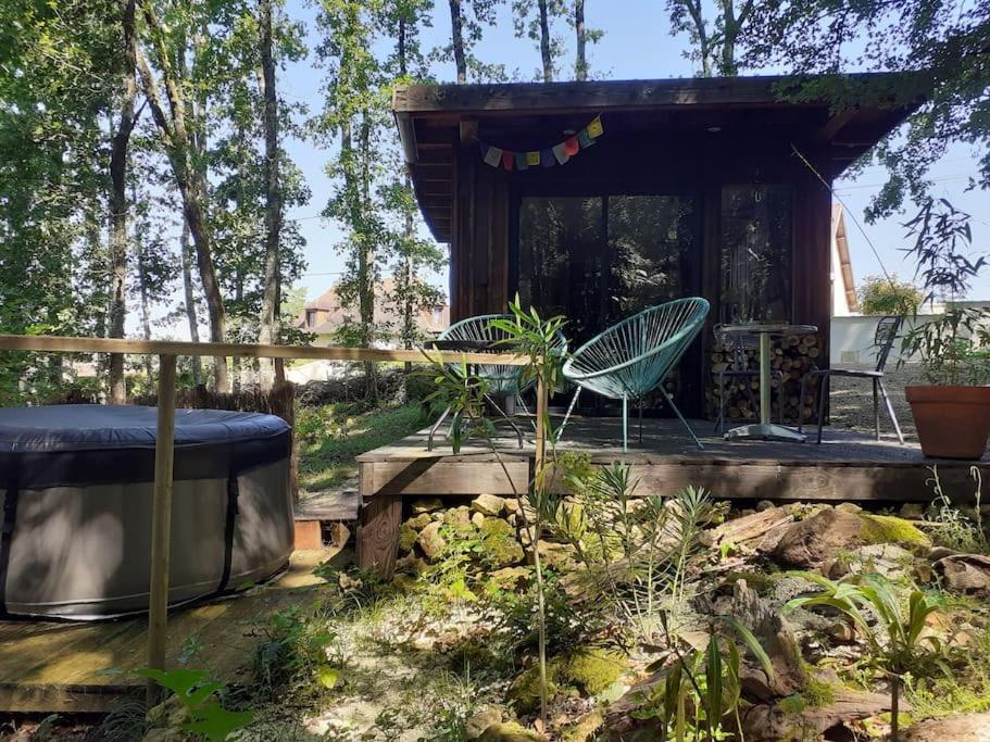 Le Gite De La Cabane De L'Oiseau Couze-et-Saint-Front Dış mekan fotoğraf